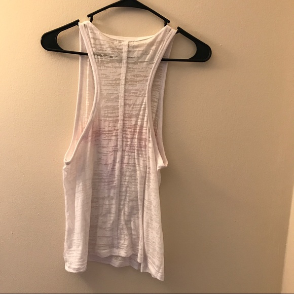 🌊 White Racerback Top 🌊 - Picture 2 of 2