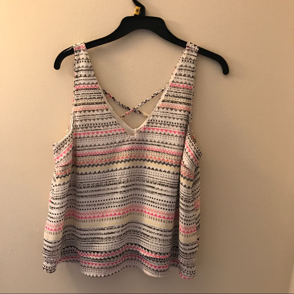 ☀️ Pattered Blouse Top ☀️