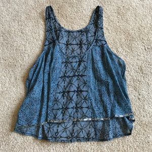 Urban Outfitters BL MOTIF tank size M
