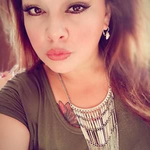 Meet your Posher, Cristina