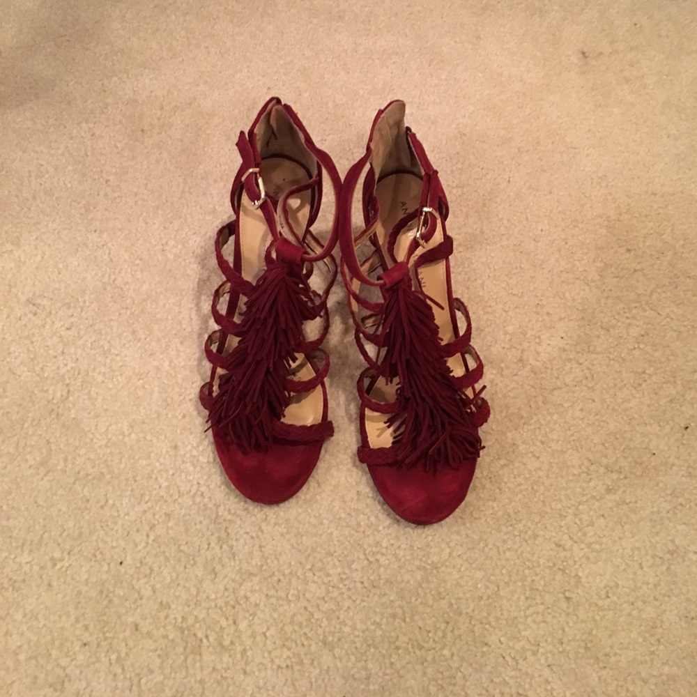 Antonio Melani Maroon Heels