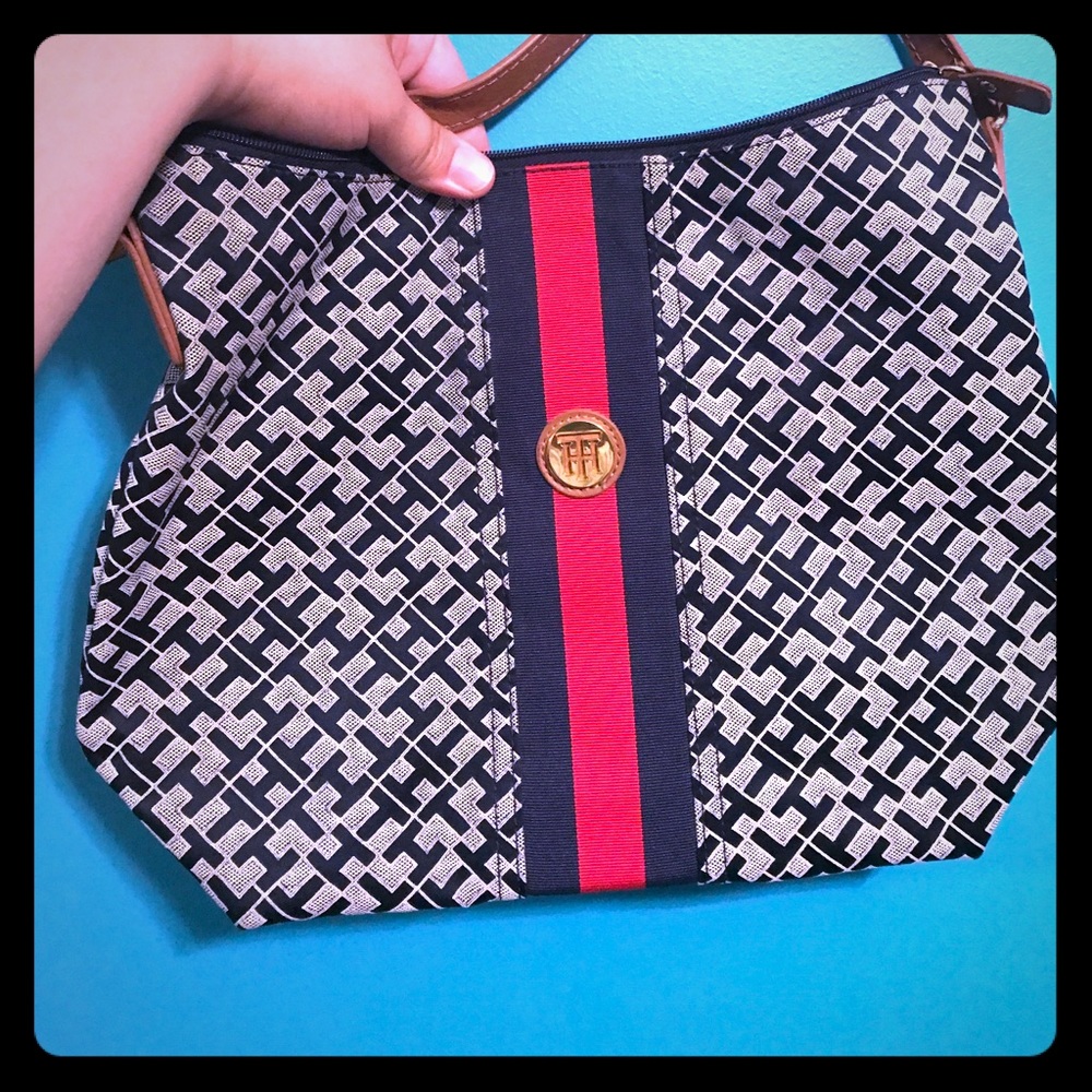 Tommy Hilfiger purse