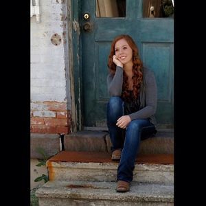 Meet your Posher, Maddy