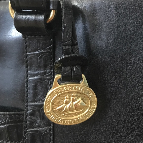 Brahmin Handbags - 👜Vintage Black Brahmin Bag👜