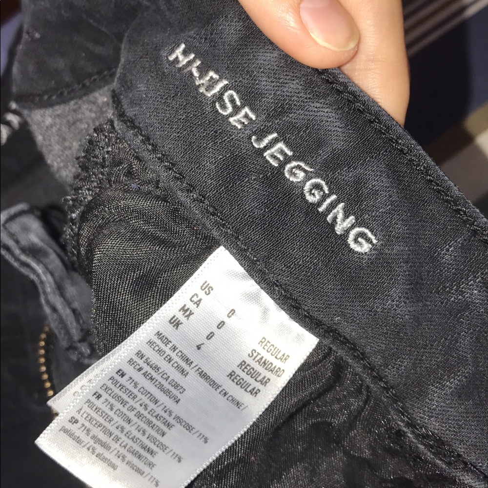 Black American Eagle High waisted jeggings size 0