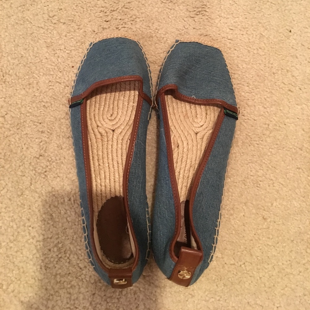 C. Wonder denim flats