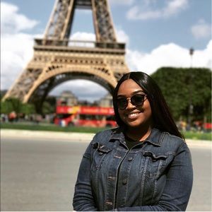 Meet your Posher, Stayce