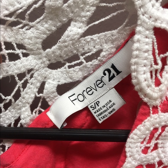 Forever21 Cropped Tee - Picture 5 of 5