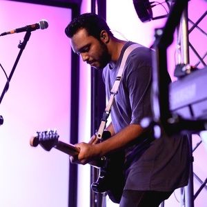 Meet your Posher, Carlos