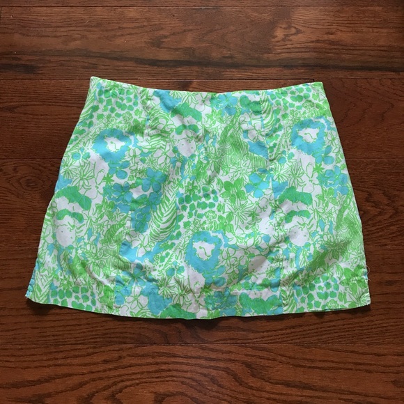 Lilly Pulitzer Skort - Picture 2 of 2
