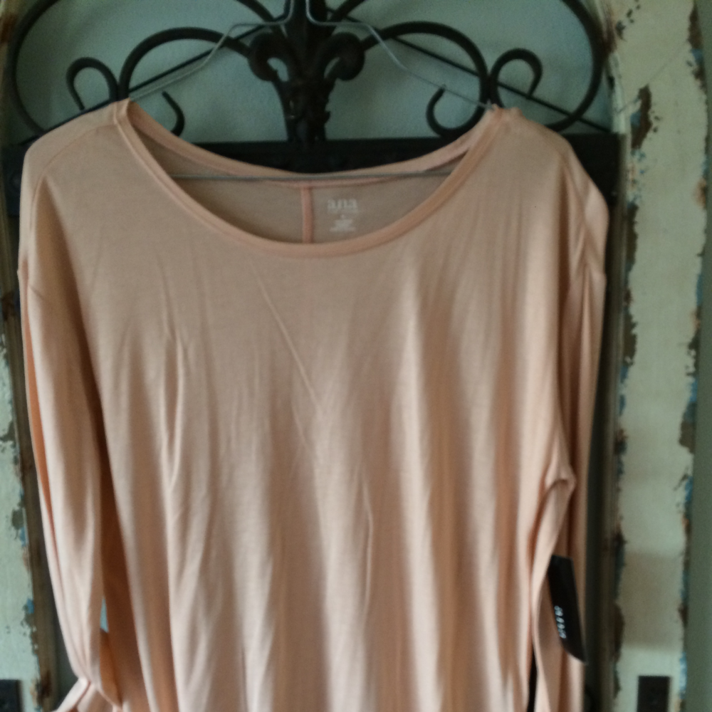 ANA peach colored top