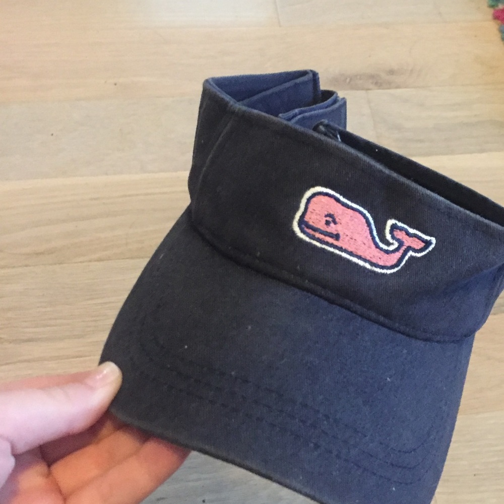 Limited edition vineyard vines visor