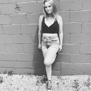 Meet your Posher, Haley