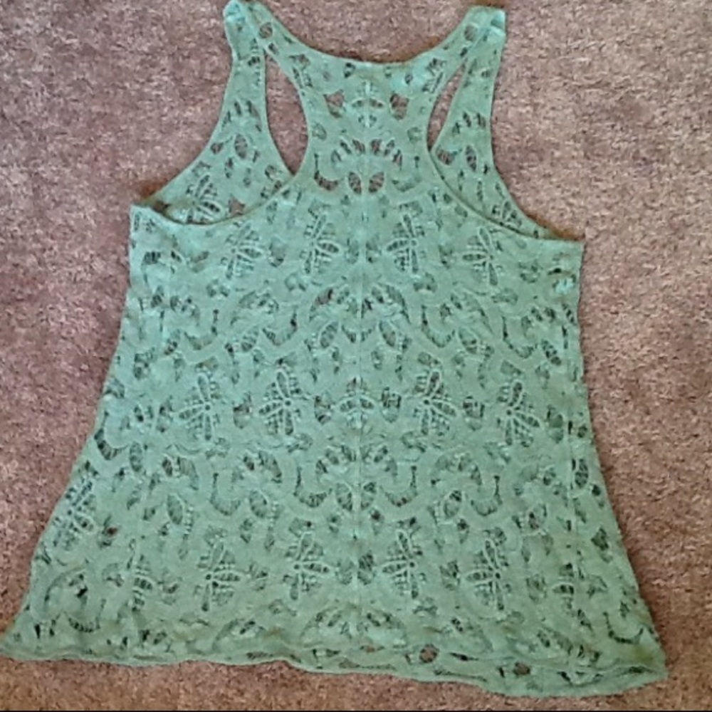🌴 Adorable Tank Top!🌴 - Picture 3 of 3