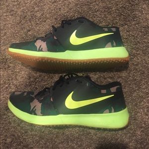 Nike Camo Speed Trainer 2 Size 11.5