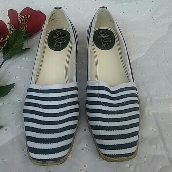 Life Stride low heel wedge shoes casual 7.5M - Picture 1 of 8