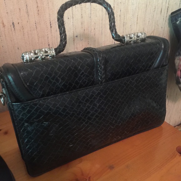 Vintage 90s. Black, NOT Brightonñpatent leather Handbag. - Picture 3 of 5