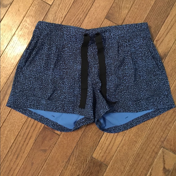 lululemon athletica Pants - Lululemon Spring Breakaway short