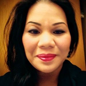 Meet your Posher, Regina