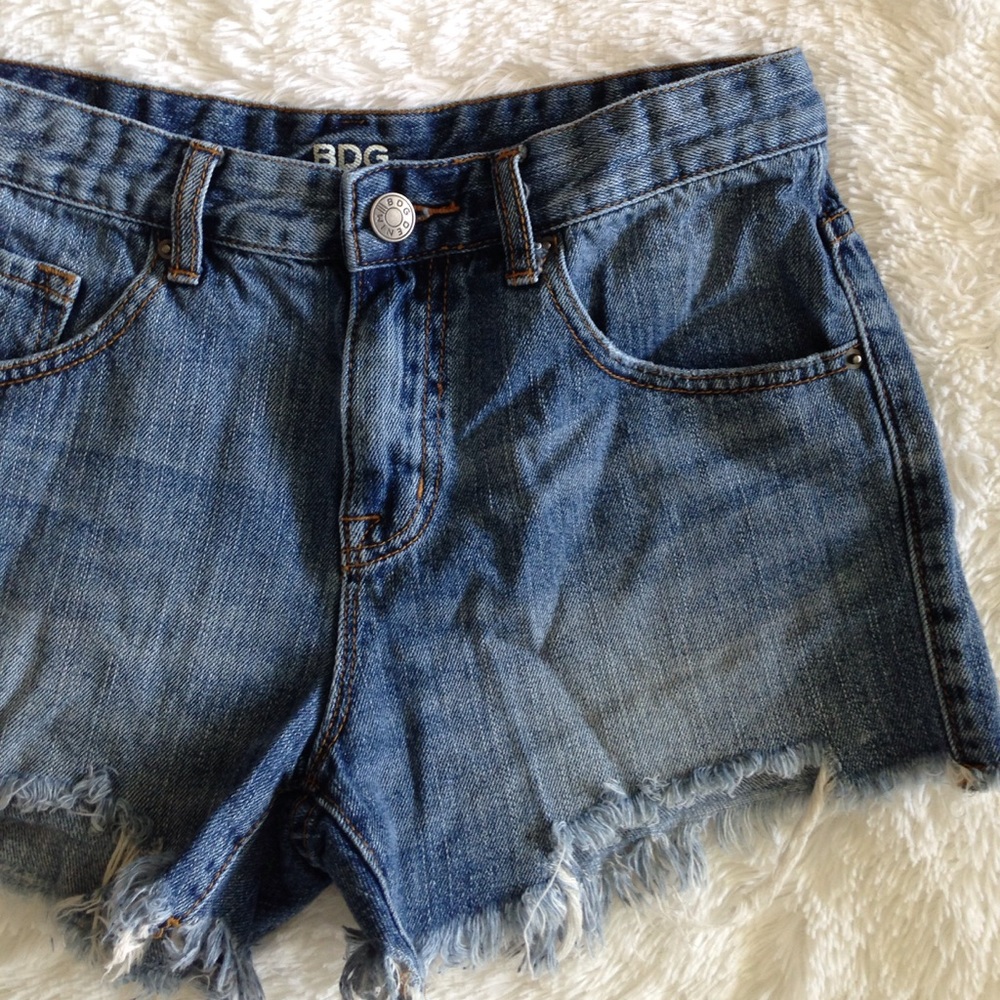 BDG mid rise Freja Jean cut off shorts