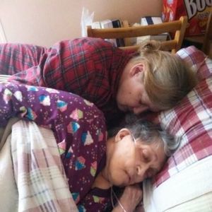 Meet your Posher, Mona