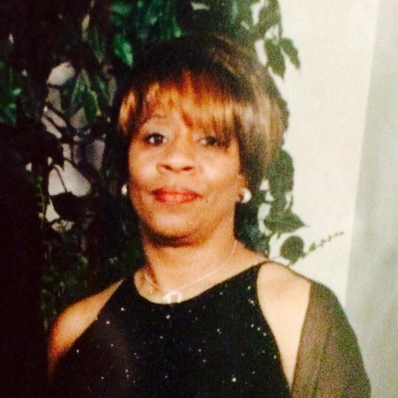 Meet your Posher, Doris - Picture 1 of 1