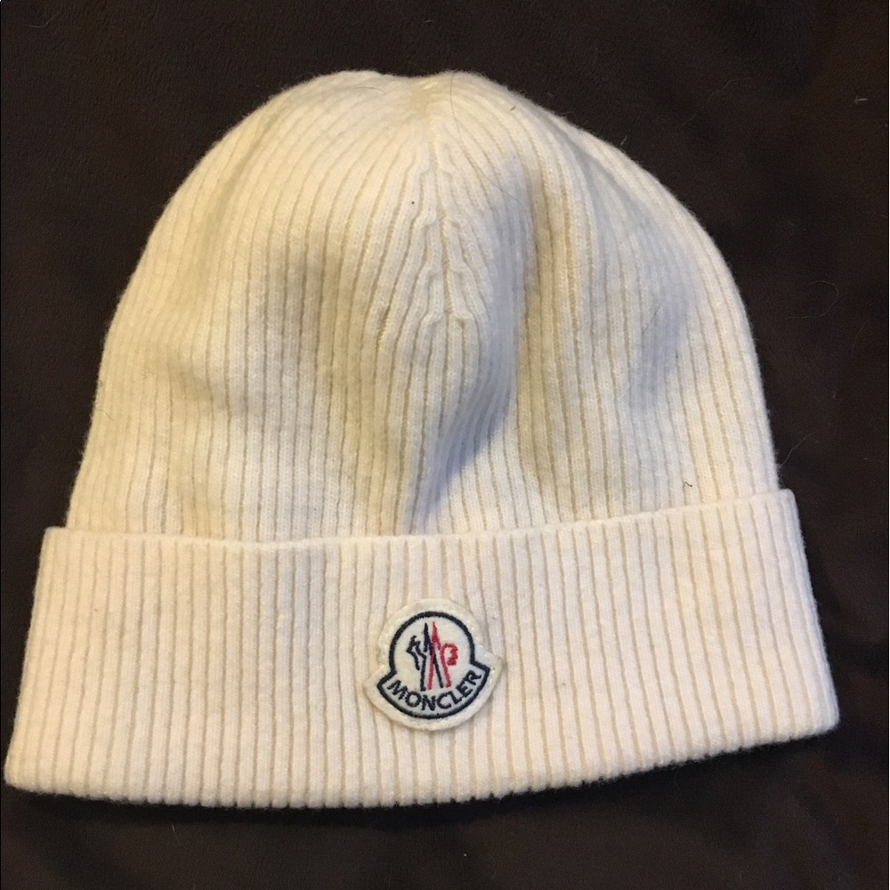 Moncler tricot wool cable knit hat