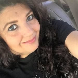 Meet your Posher, Fifi