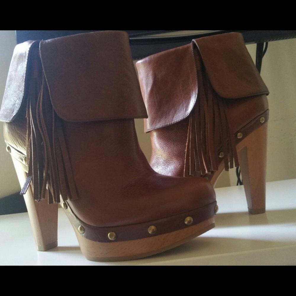 I.N.C international brown boots size 6