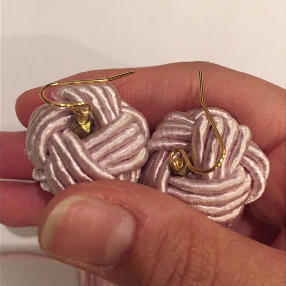 Vanessa Mooney Astrid Tassel earrings blush - Picture 3 of 4