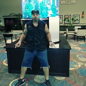 Meet your Posher, Anthony