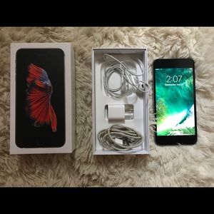 Space gray iPhone 6s Plus