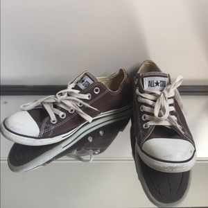 Brown Converse All Star's (8.5)