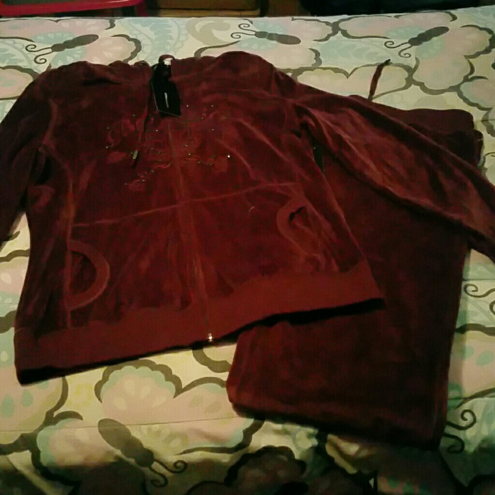 BCBGMaxAzria VELOUR JOGGER SET SIZE XL