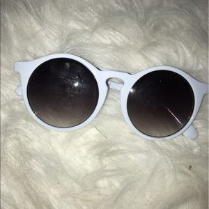 Circle sunglasses