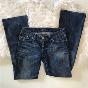 Women Rock and Republic Jeans Sz 26