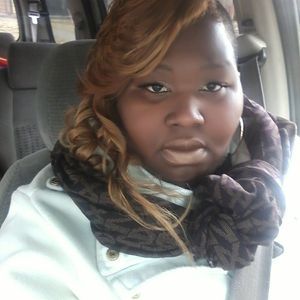 Meet your Posher, Stephanie