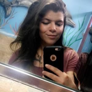 Meet your Posher, Ximena