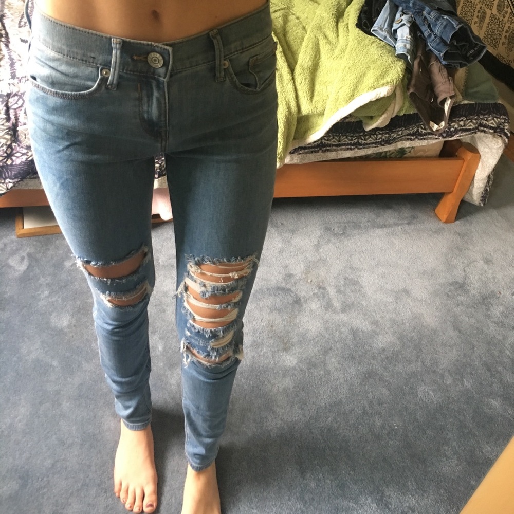 Express distressed midrise light wash jean legging