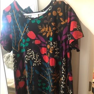 LuLaRoe Carly Medium