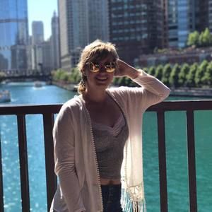 Meet your Posher, Katie