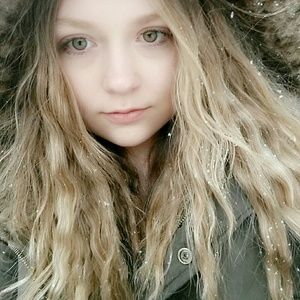 Meet your Posher, Renay