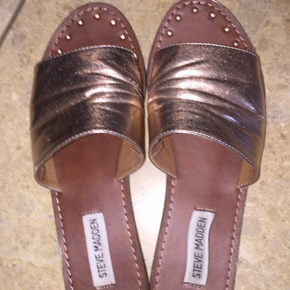 Discount gucci sandals With + luxury designer brands at amazing prices, shopping at THE OUTNET is guaranteed to take your style to the next level!