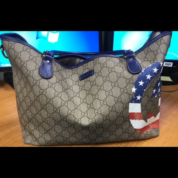 Gucci Handbags - Authentic Gucci Tote