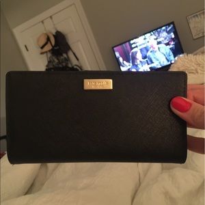 Kate Spade Billfold Wallet