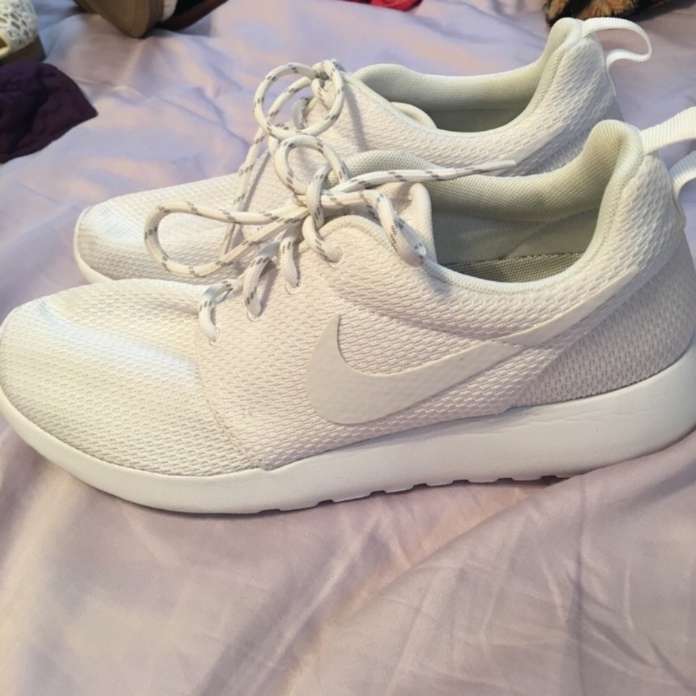 Nike Roshe Shoes