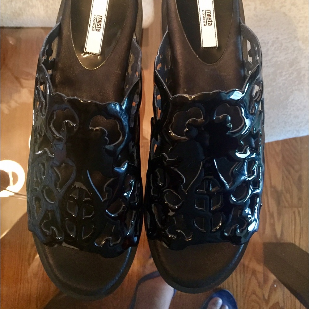 Miista London black patent leather sandal