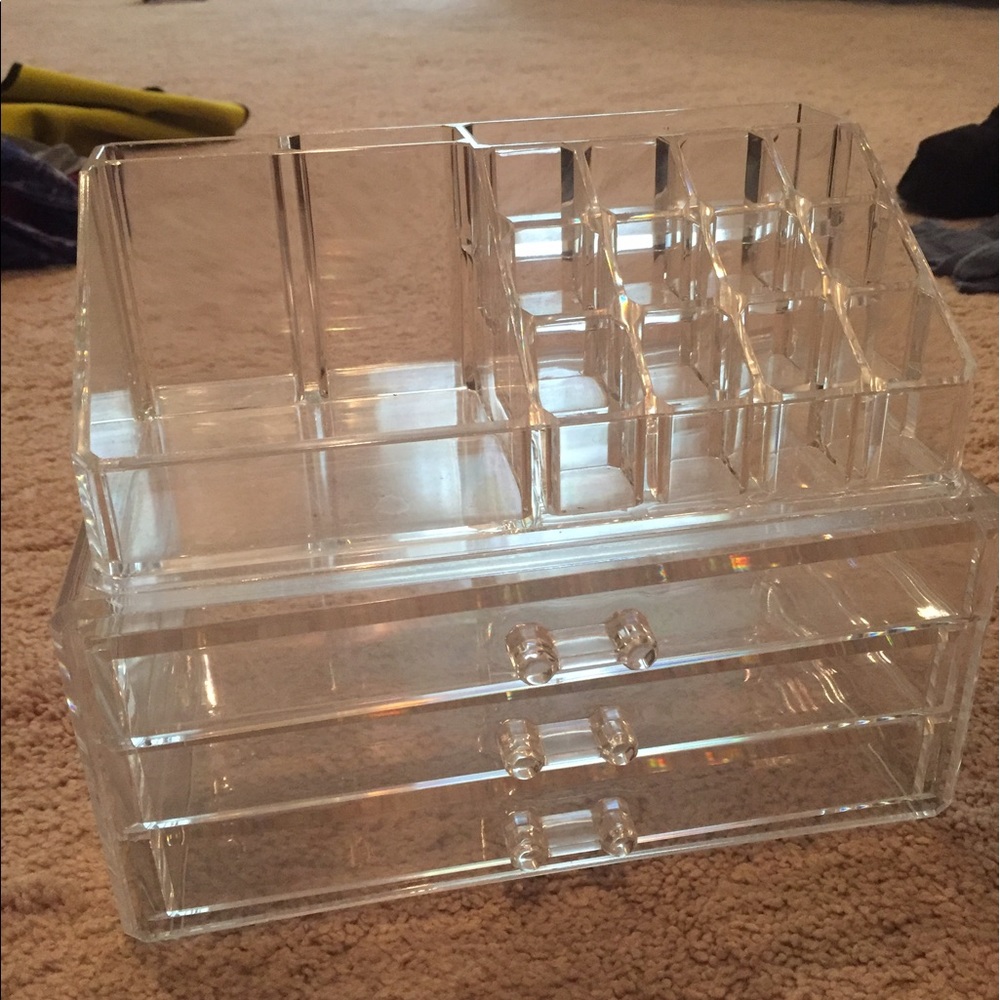 Acrylic make up storage