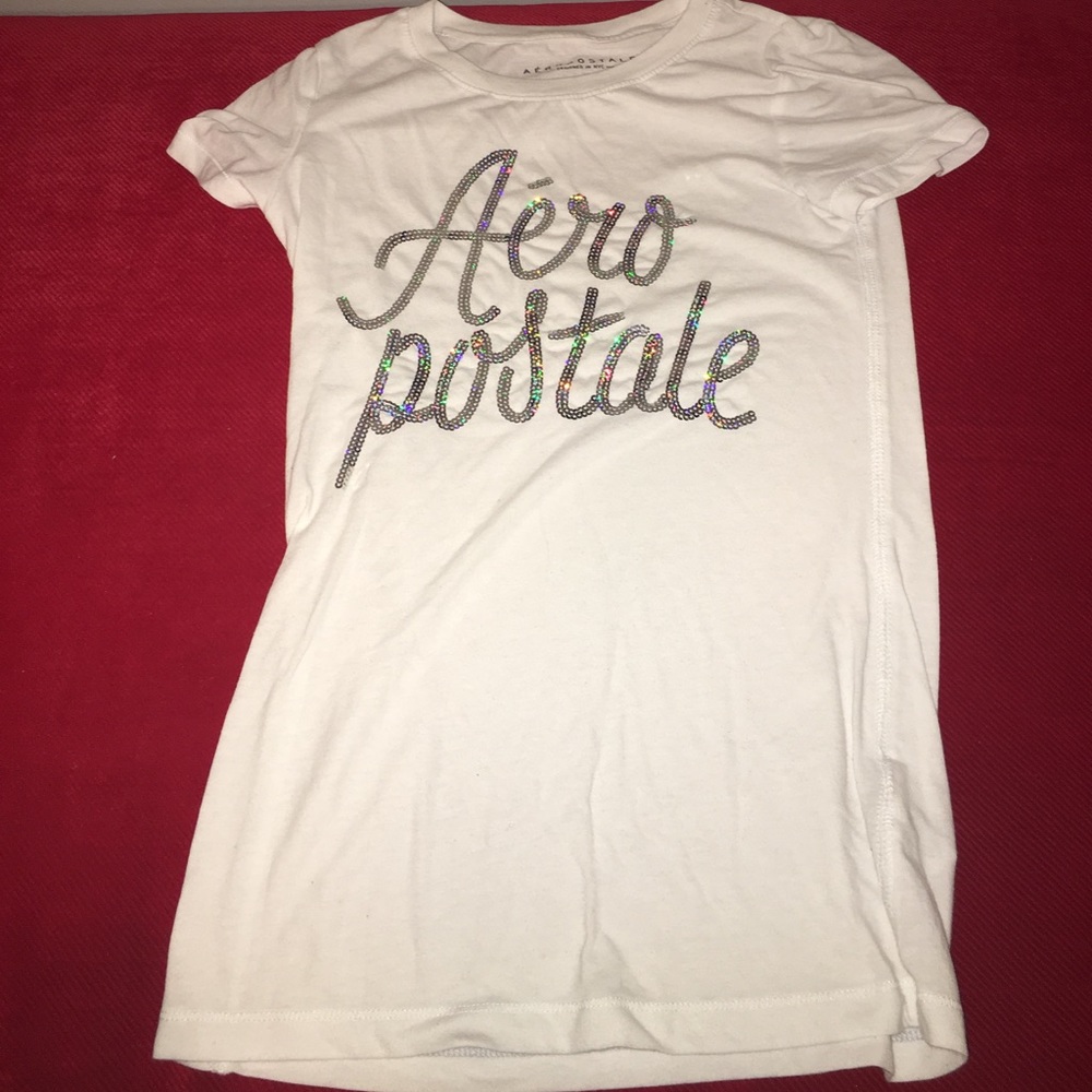 White Aeropostale shirt