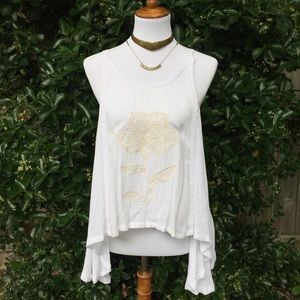 Altar'd State // Embroidered Tank // Medium